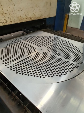 รับตัดเลเซอร์สเตนเลส พระราม 2